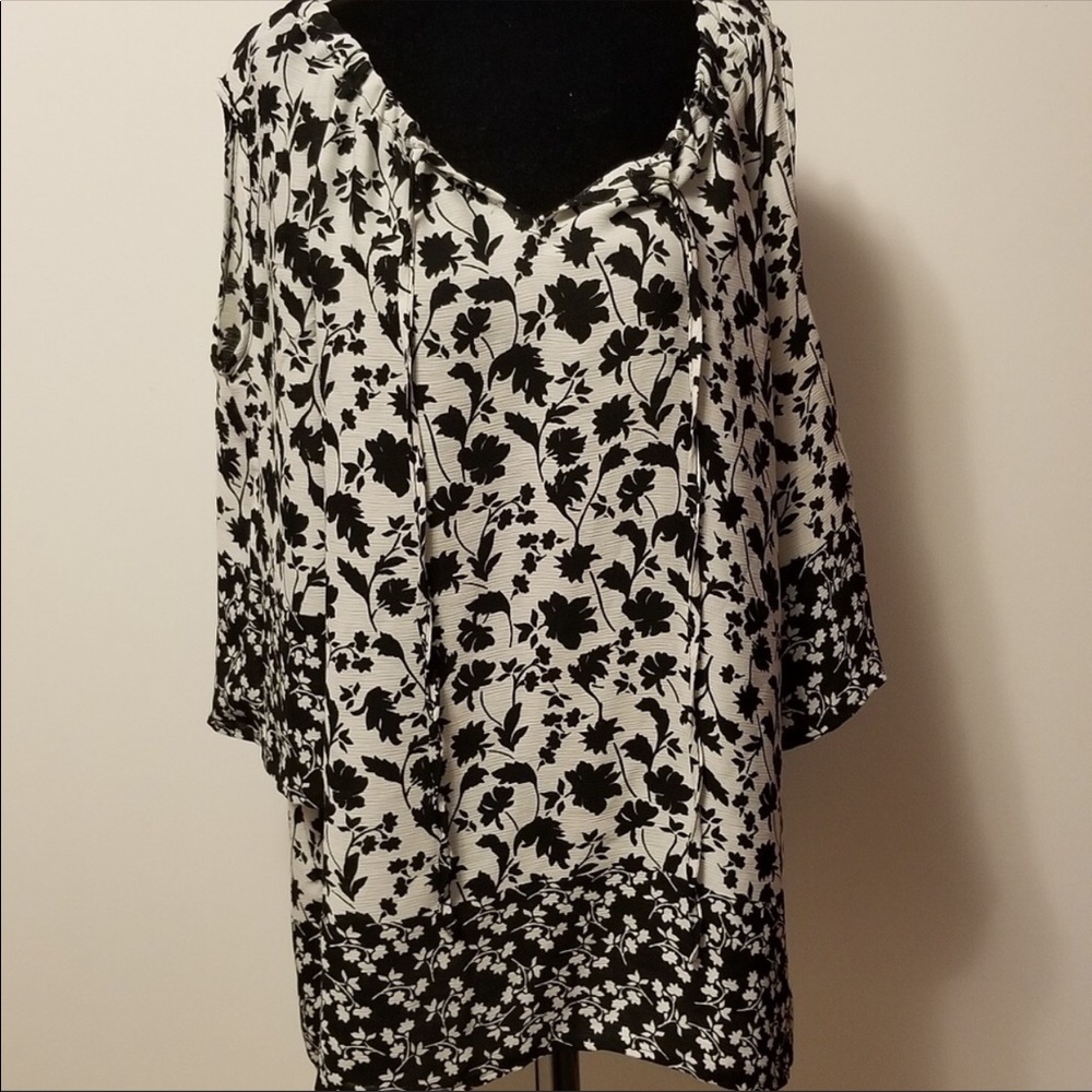 Women’s blouse